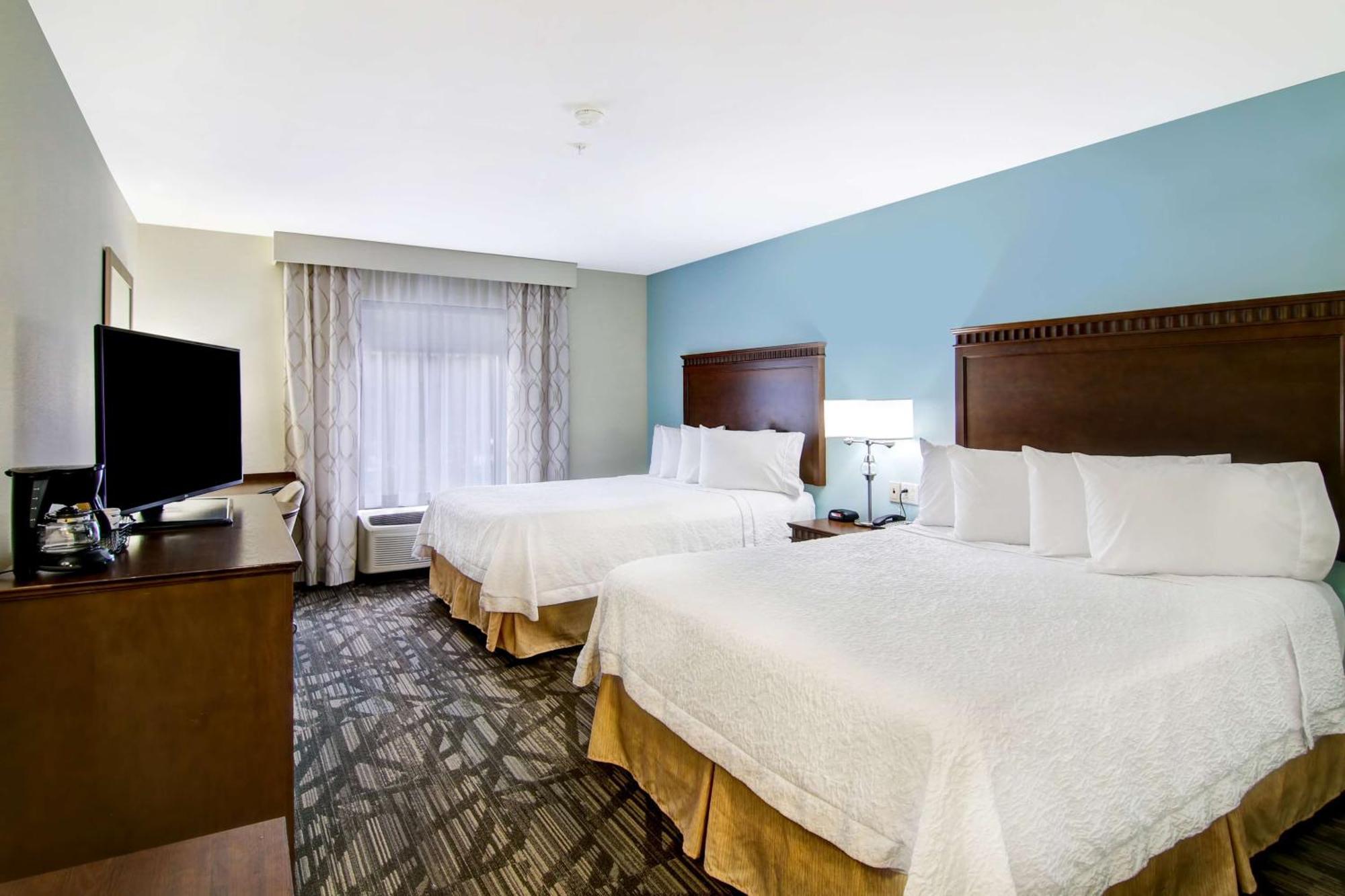 Hampton Inn & Suites Saint John Exteriér fotografie